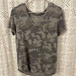 American Eagle Short Sleeve Shirt